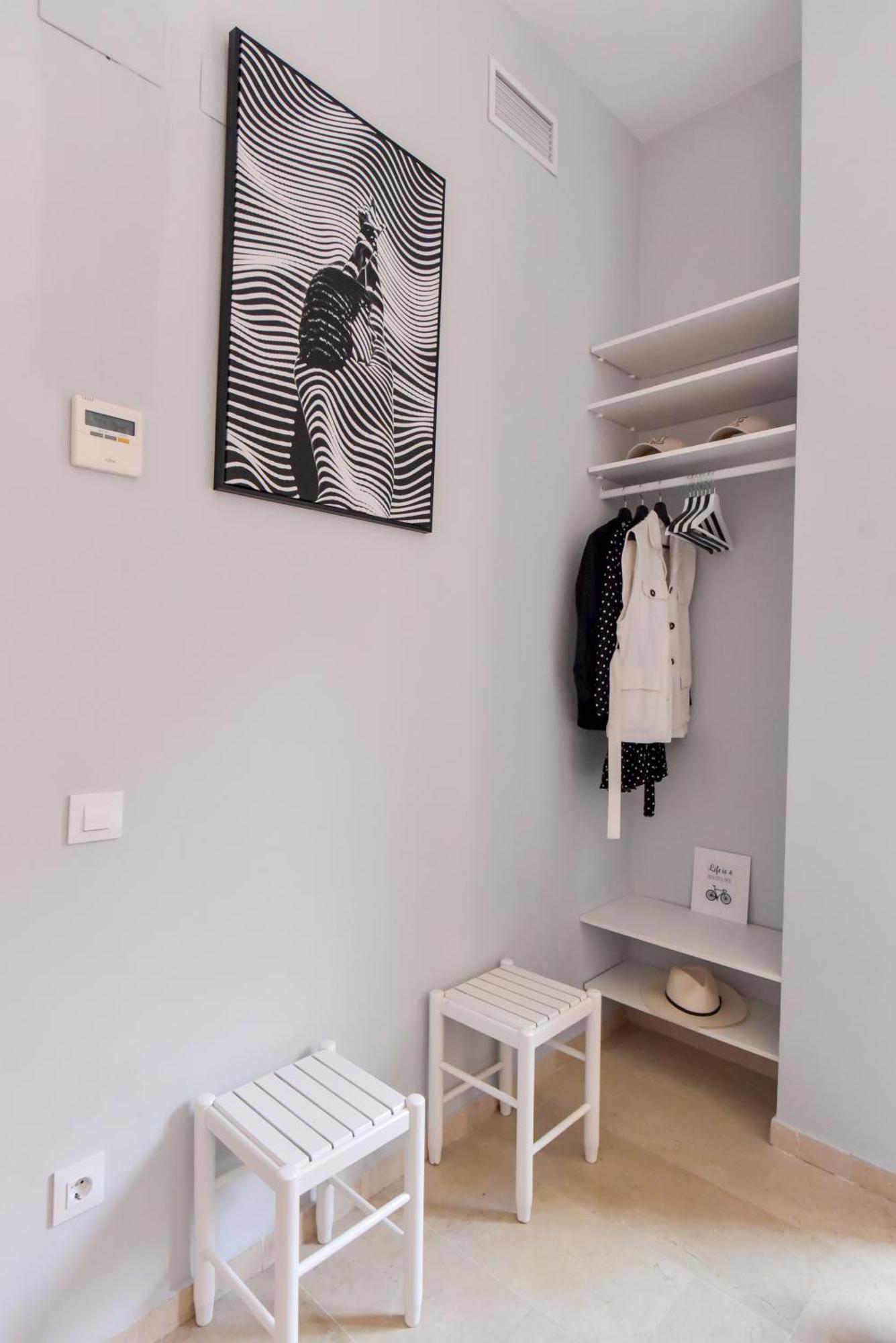 New! Exclusive Duplex Design - Parking & Pool Apartamento