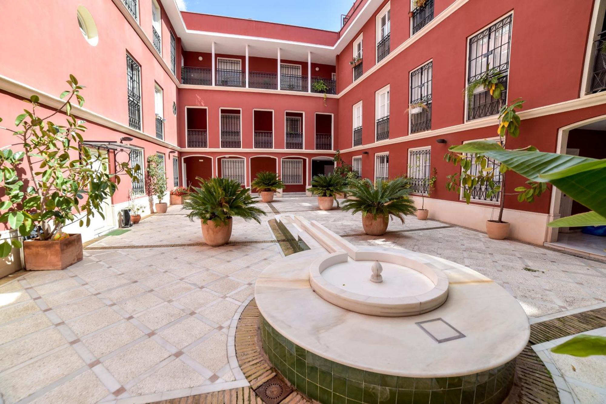 New! Exclusive Duplex Design - Parking & Pool Sevilla